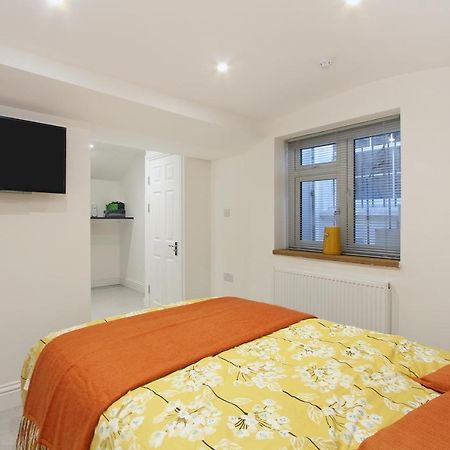 Apartamento Splendid Flat In Kensington Olympia Londres Exterior foto
