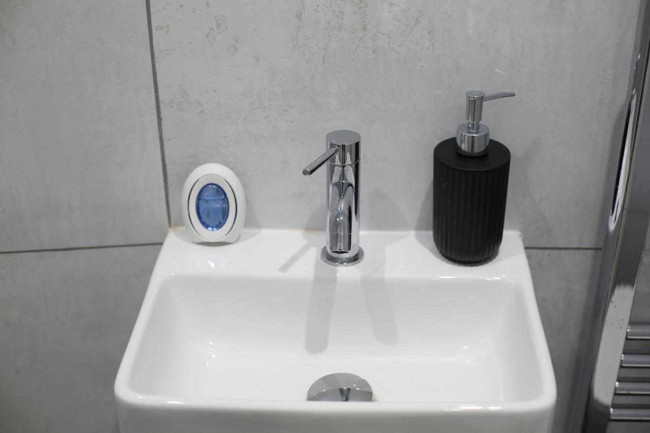 Apartamento Splendid Flat In Kensington Olympia Londres Exterior foto